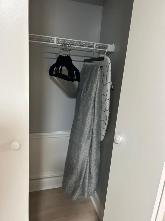Comfy Lower Lvl Apt With Jetted Tub Near Uptown And Unc Charlotte Eksteriør billede