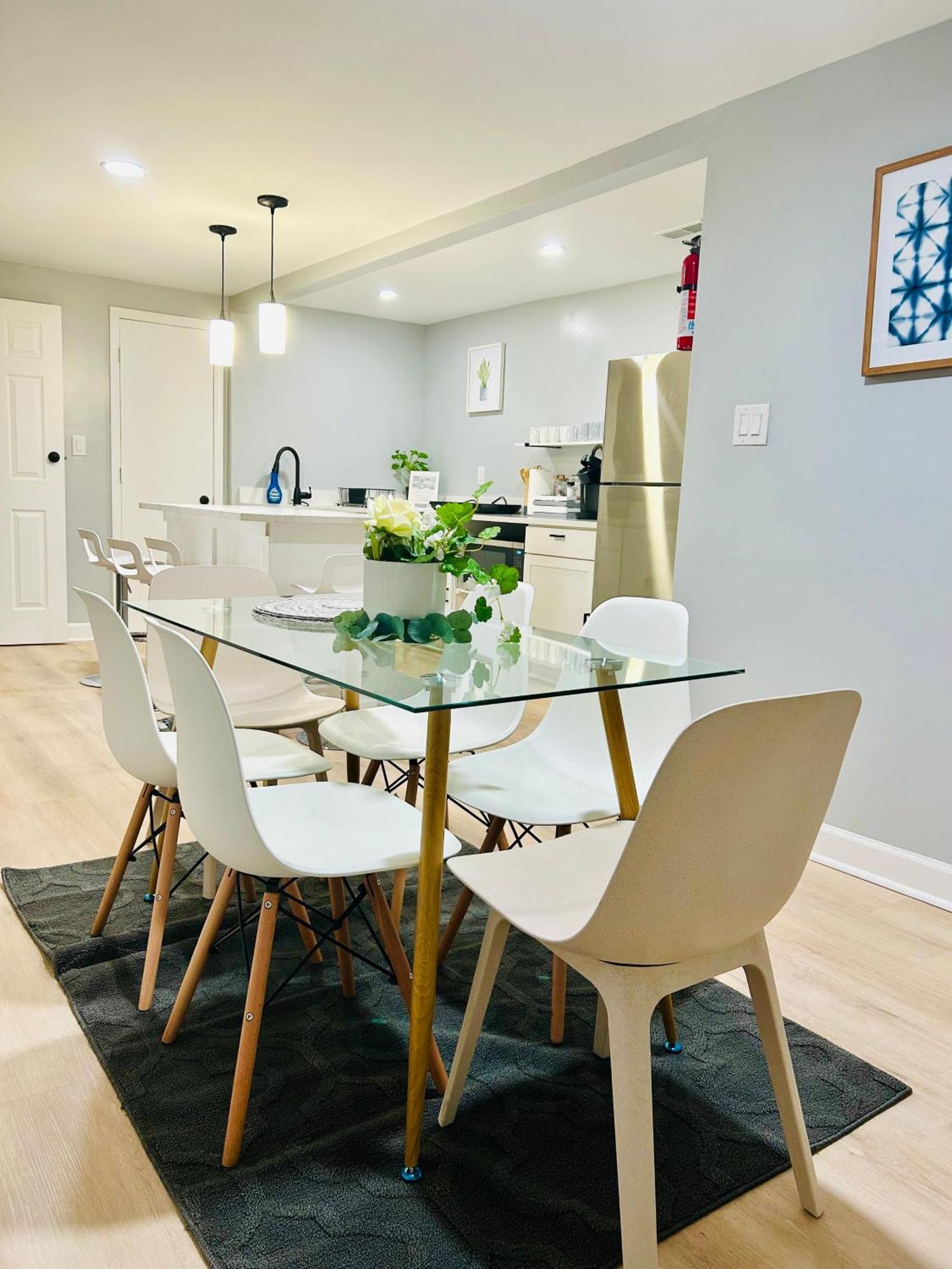 Comfy Lower Lvl Apt With Jetted Tub Near Uptown And Unc Charlotte Eksteriør billede