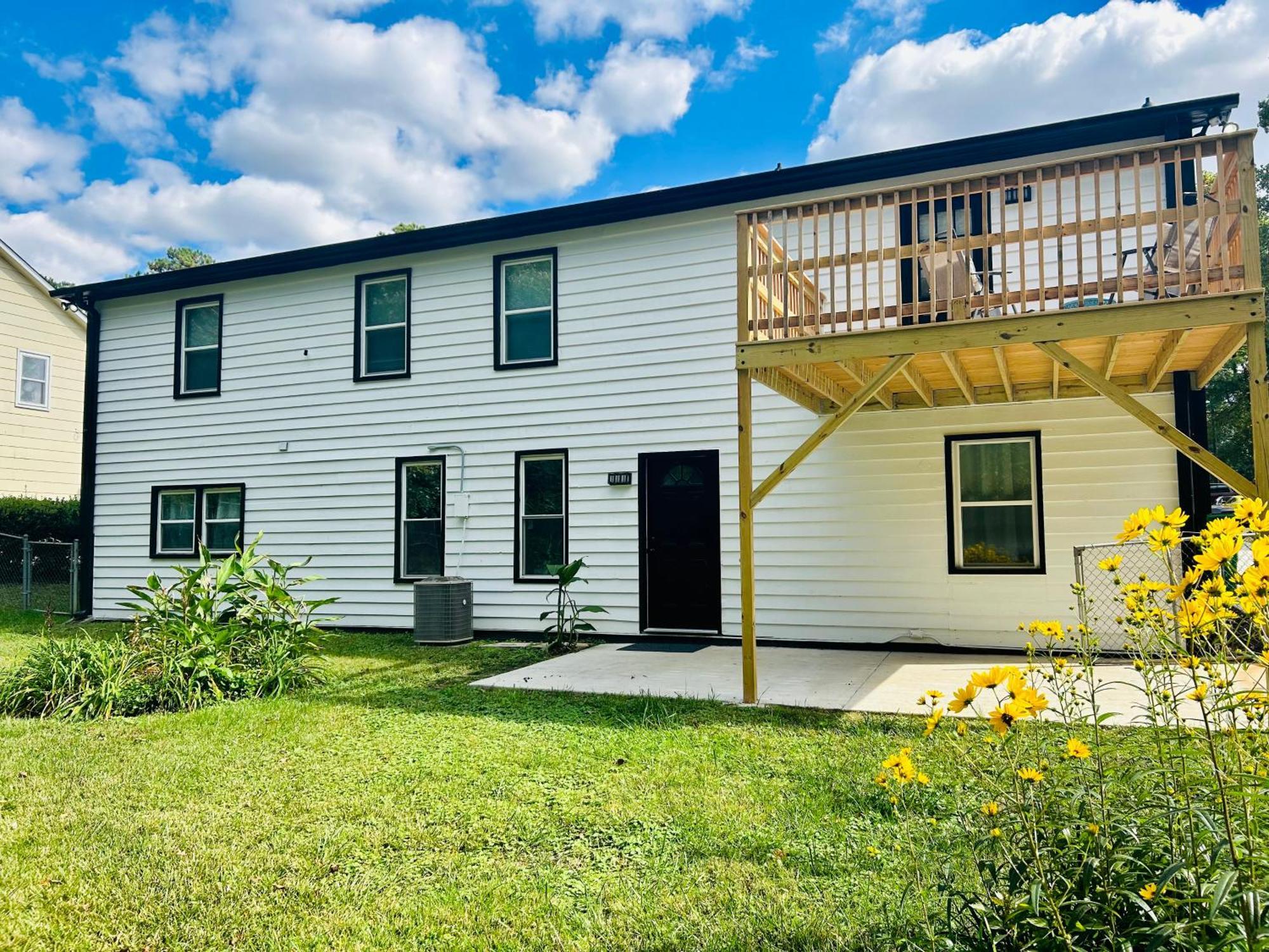 Comfy Lower Lvl Apt With Jetted Tub Near Uptown And Unc Charlotte Eksteriør billede